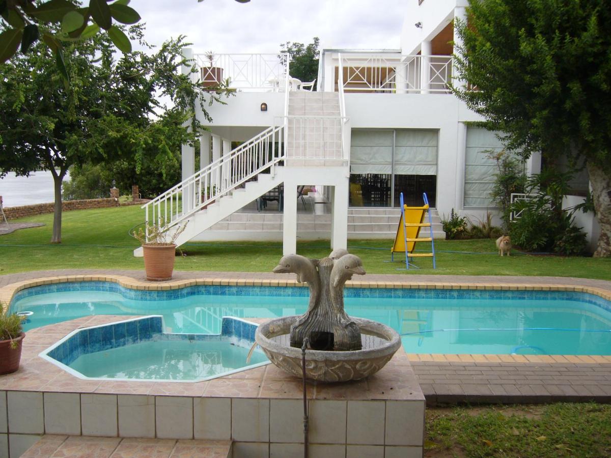 Affinity Guesthouse Upington Exterior photo